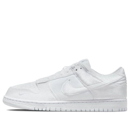 Nike Dover Street Market x Dunk Low 'White Velvet'  DH2686-100 Antique Icons